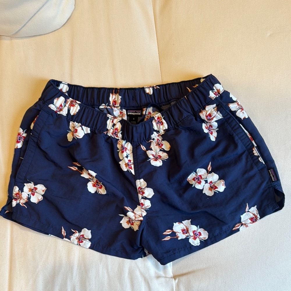 Patagonia mini baggy floral Navy Women's Shorts